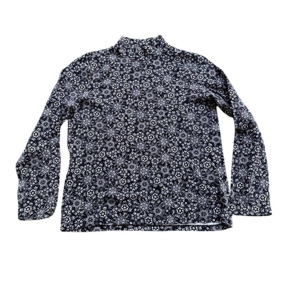 Womens Black White Snowflake Print Mock Neck Long Sleeve Top